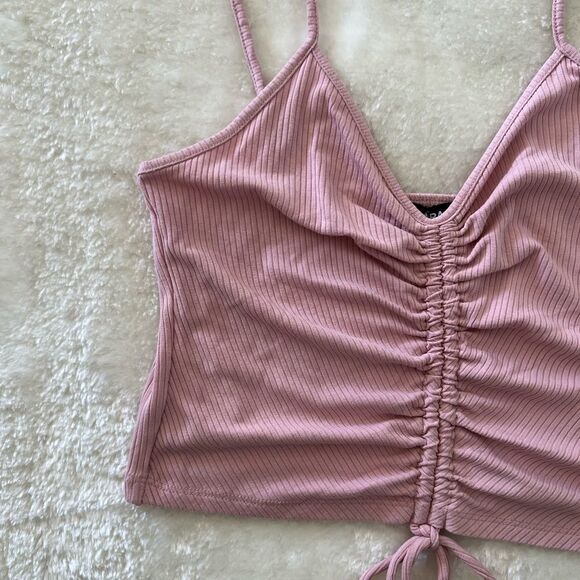 Liz & Sara Cropped Junior Top - Picture 2 of 4